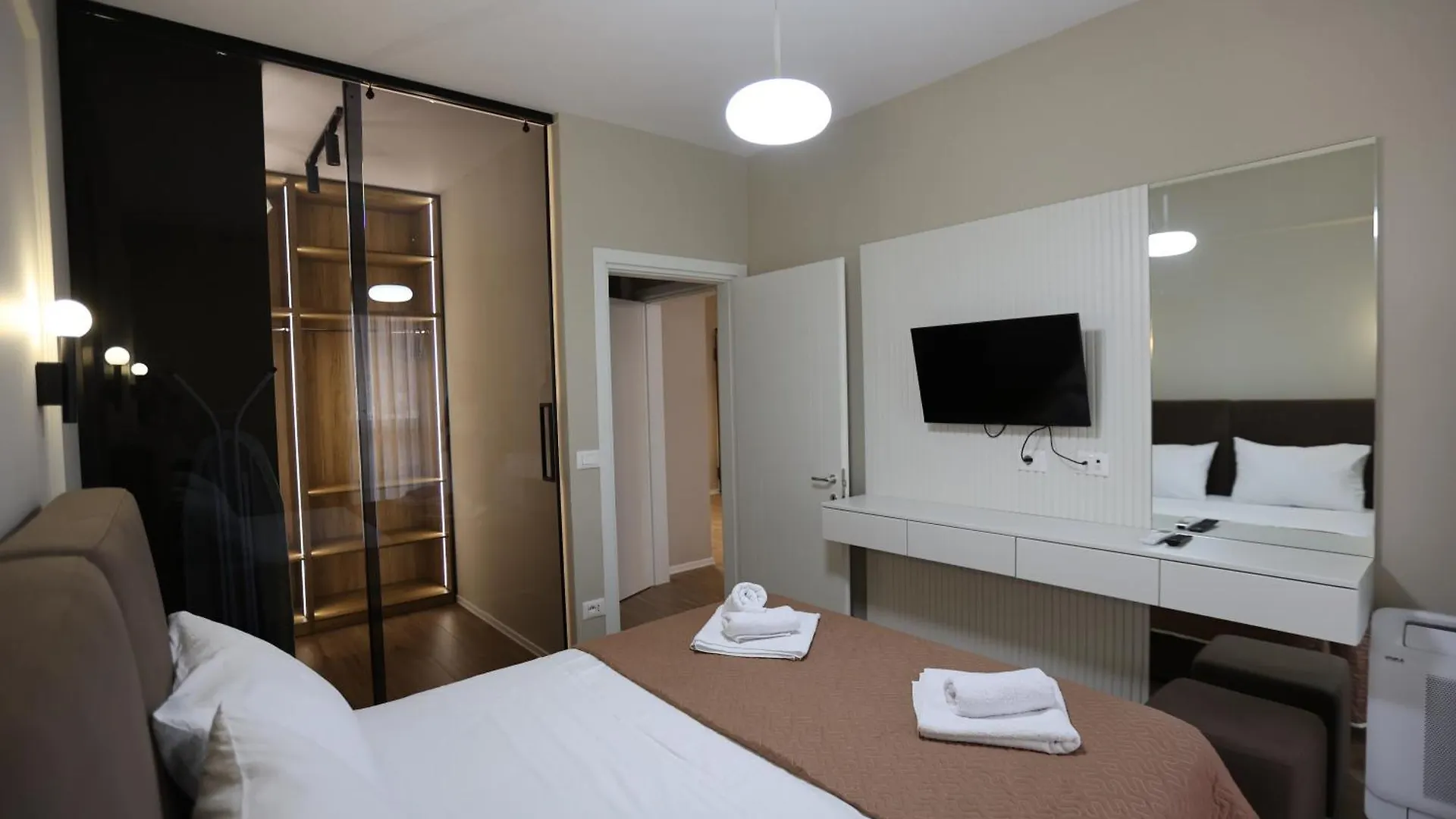 Gardenia Apartment Tirana 0*,  Albania